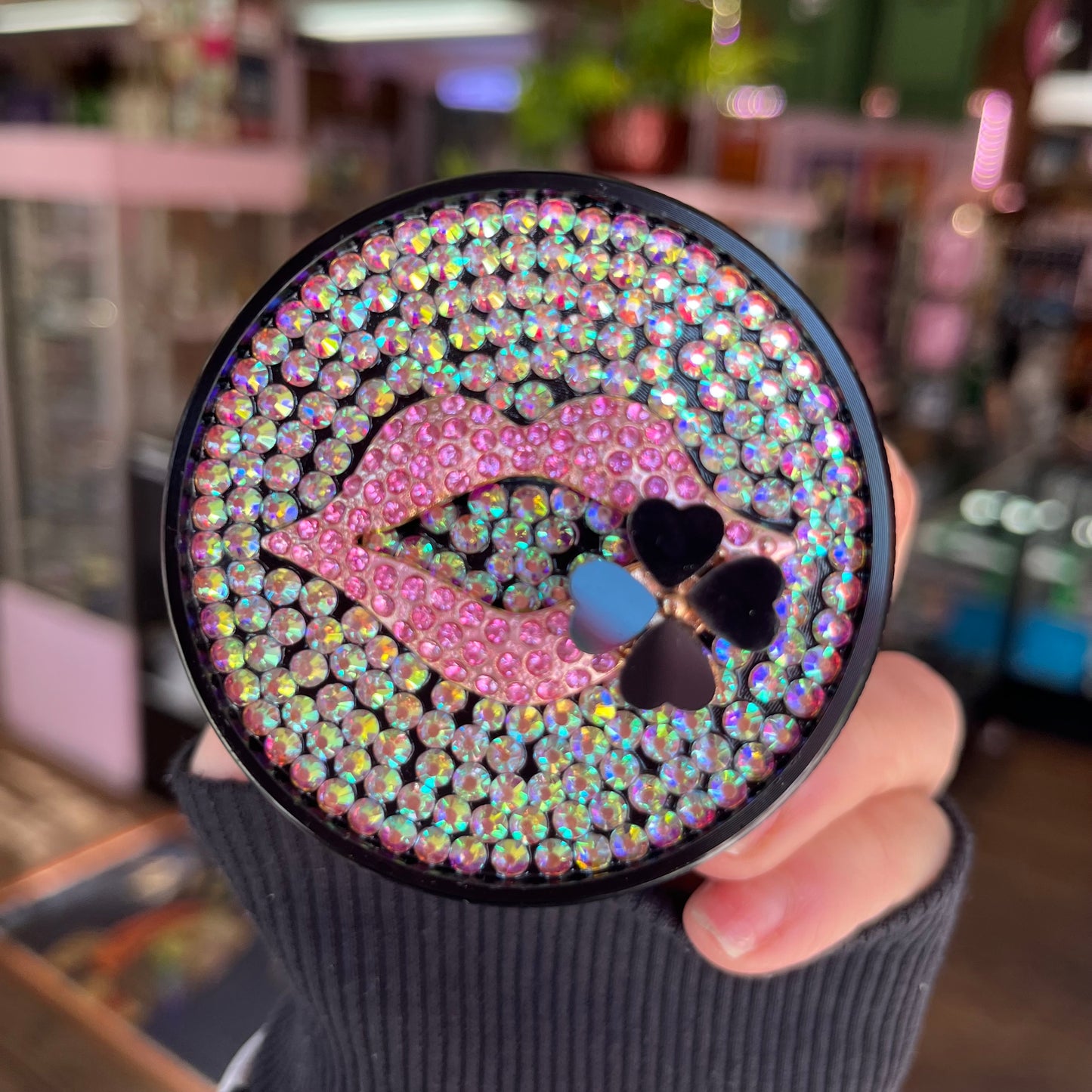 Rhinestone Kiss Grinder