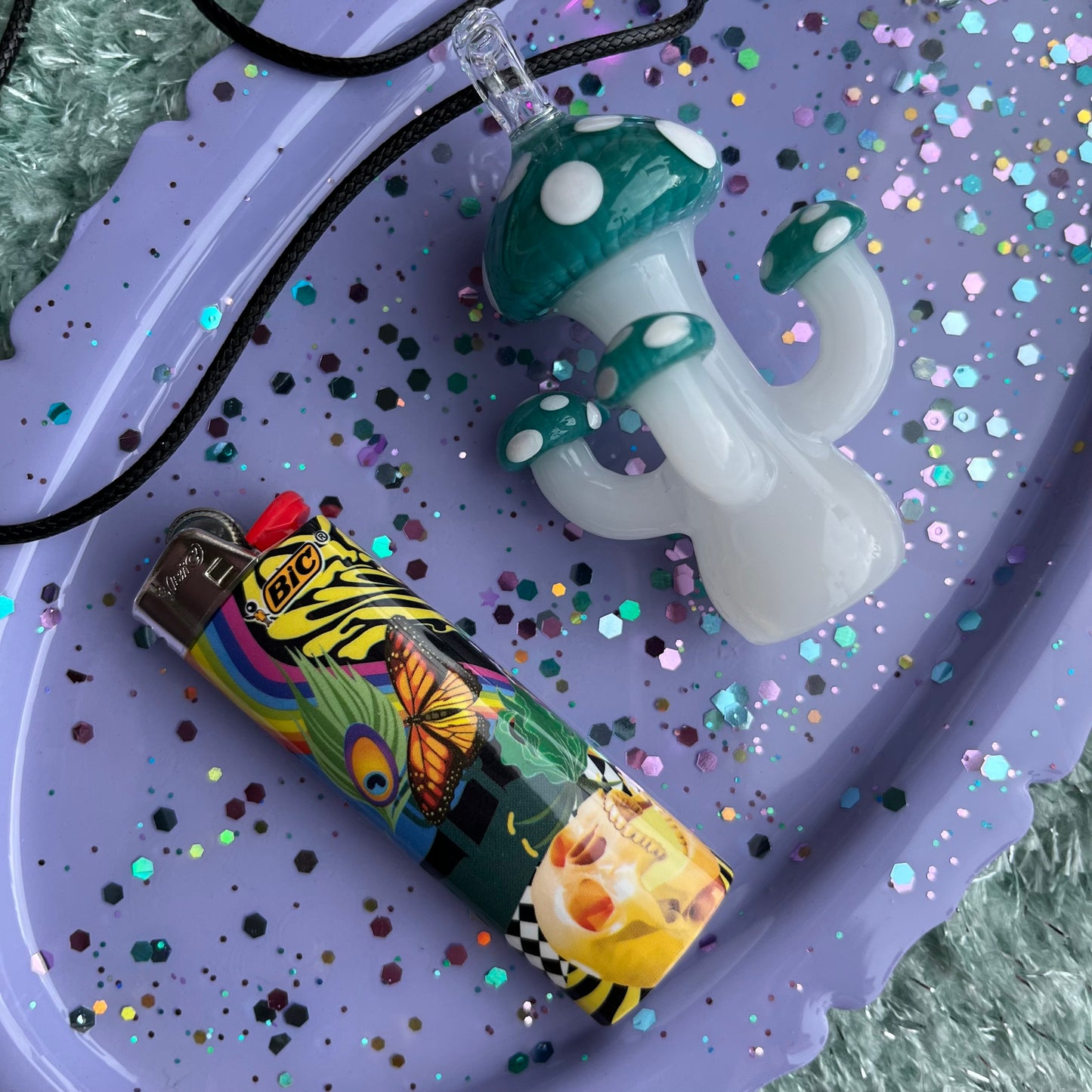 Mushroom One Hitter Necklace Pipe