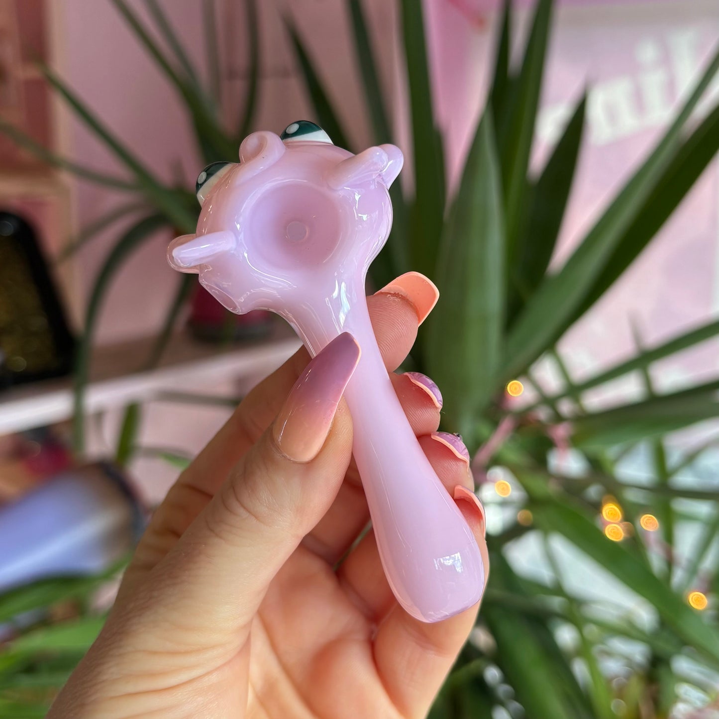 Jigglypuff Glass Pipe