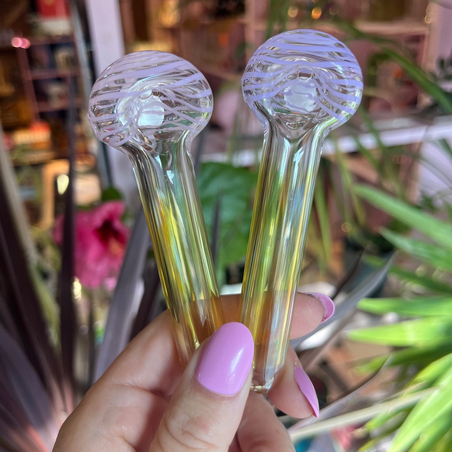 Color changing glass pipes from the best online smoke shop