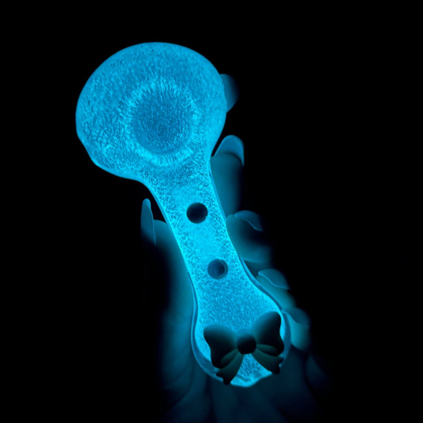White Glow Bow Glass Pipe