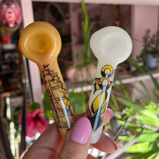 Pirate themed glass pipes from the best online smoke shop