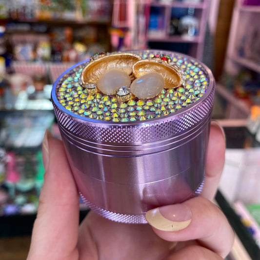 Rhinestone Mushroom Grinder