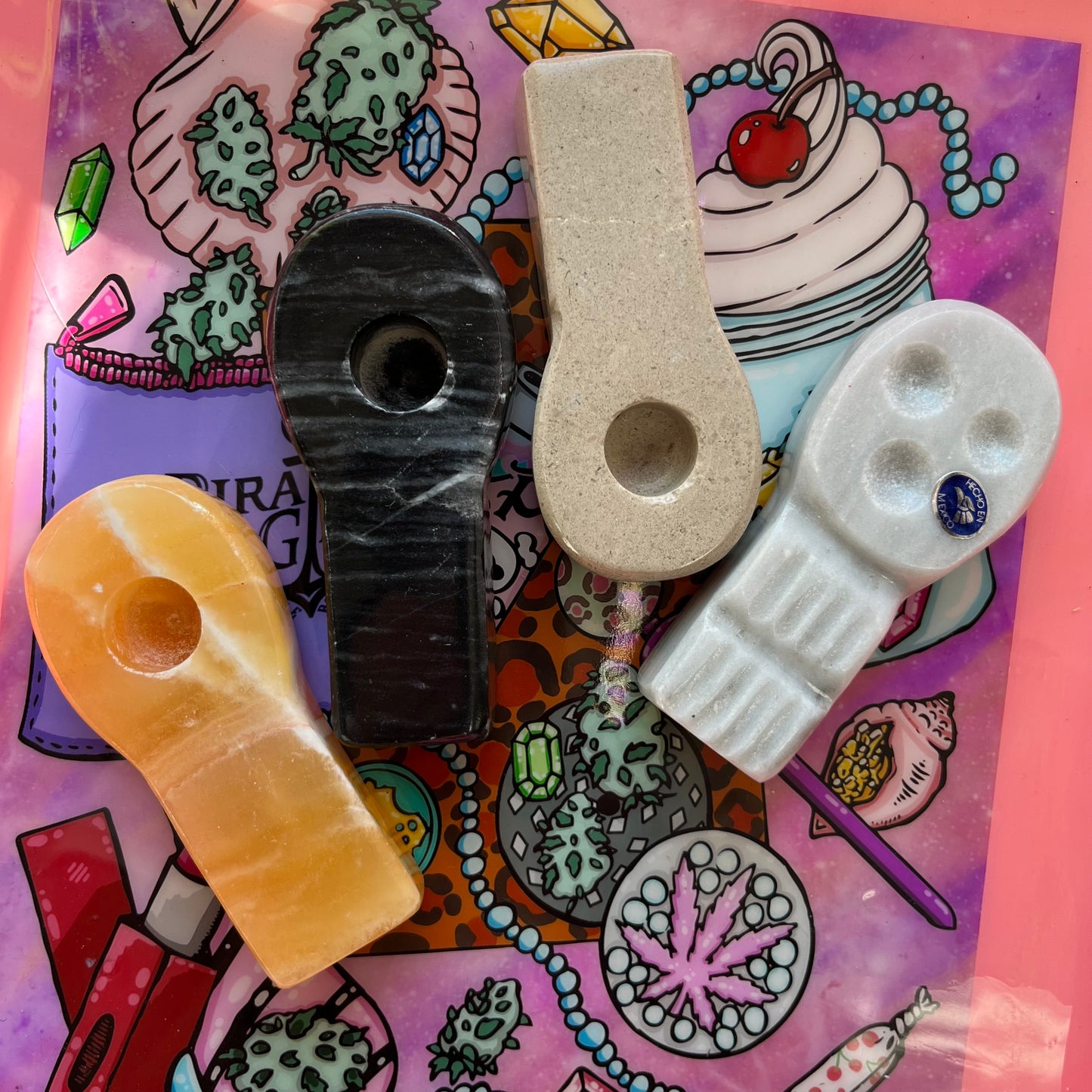 Onyx Skull Pipe