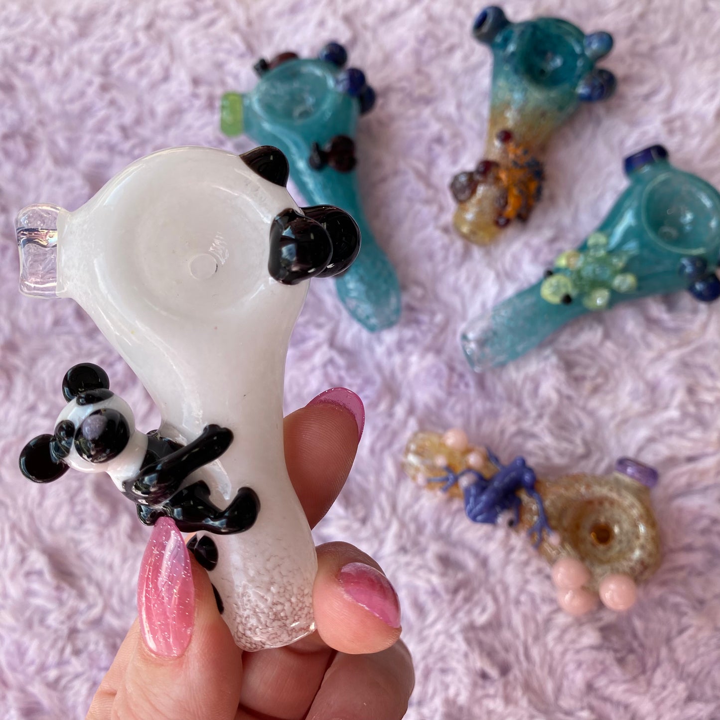 Critter Glass Pipe with Frit
