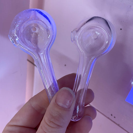 Black Light Reactive Pipe