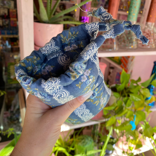 Blue Floral Glass Pipe Pouch