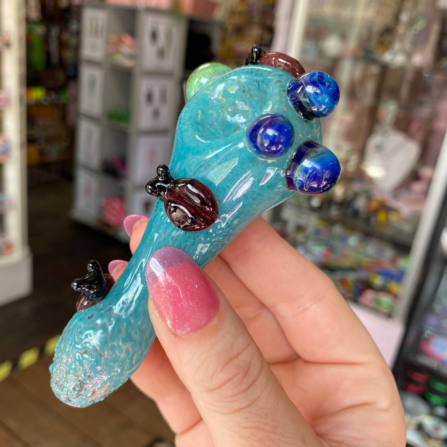 Critter Glass Pipe with Frit