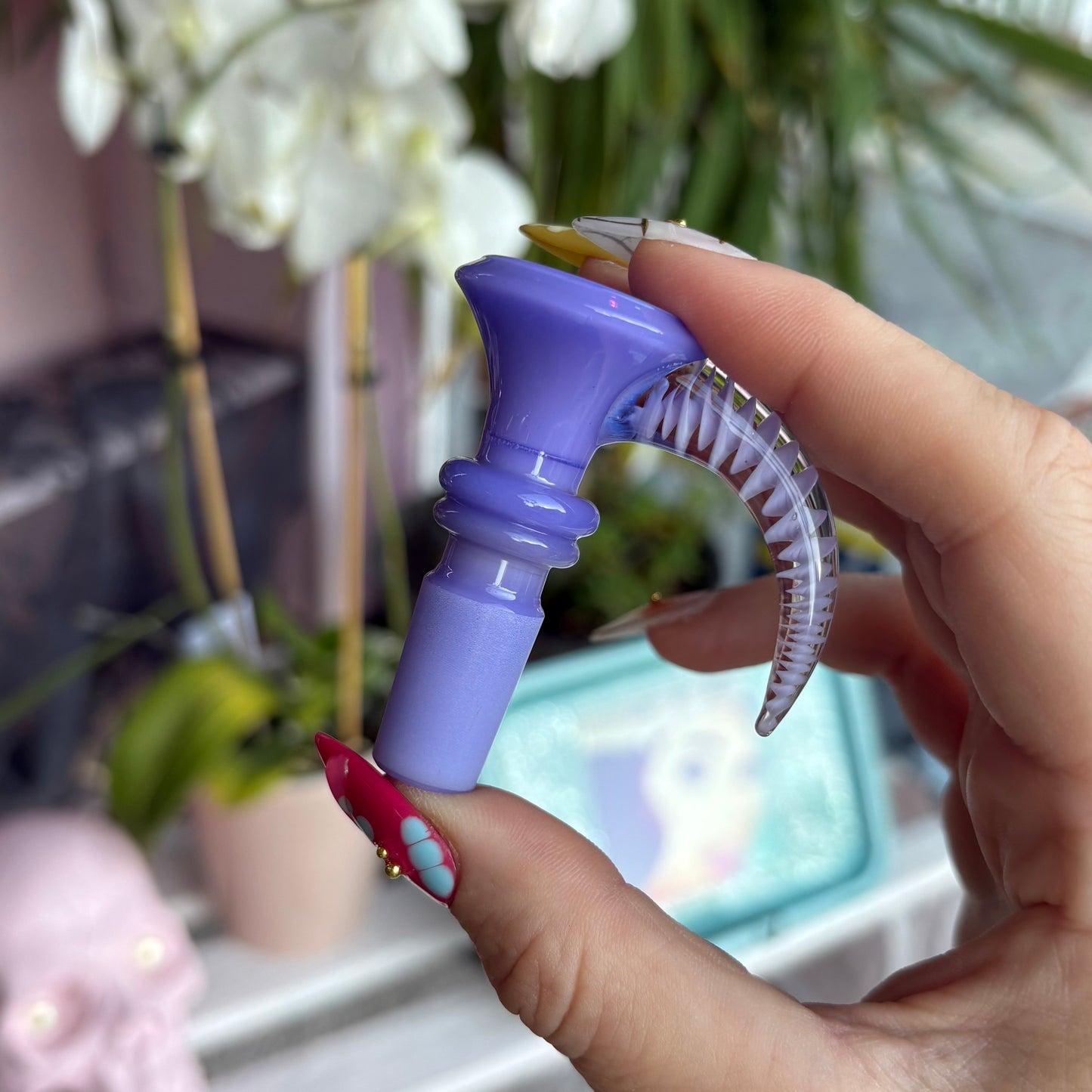 Heady Pastel Bowl Slide