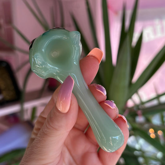 Bulbasaur Glass Pipe