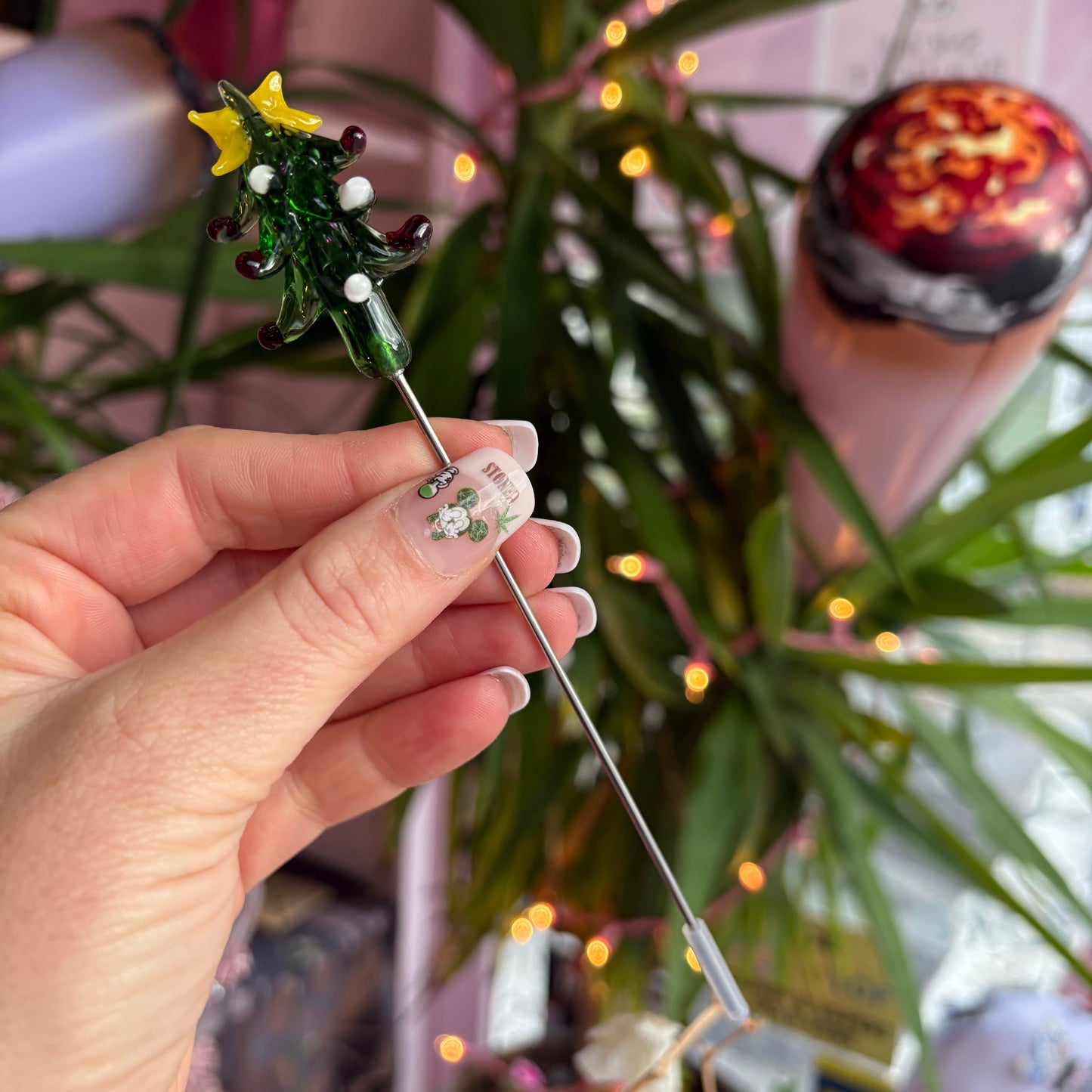 Stoned Xmas Tree Pipe and Poker Set