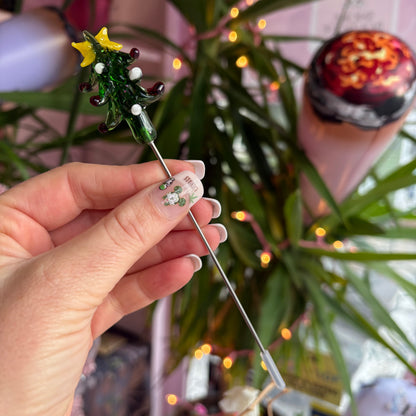 Stoned Xmas Tree Pipe and Poker Set