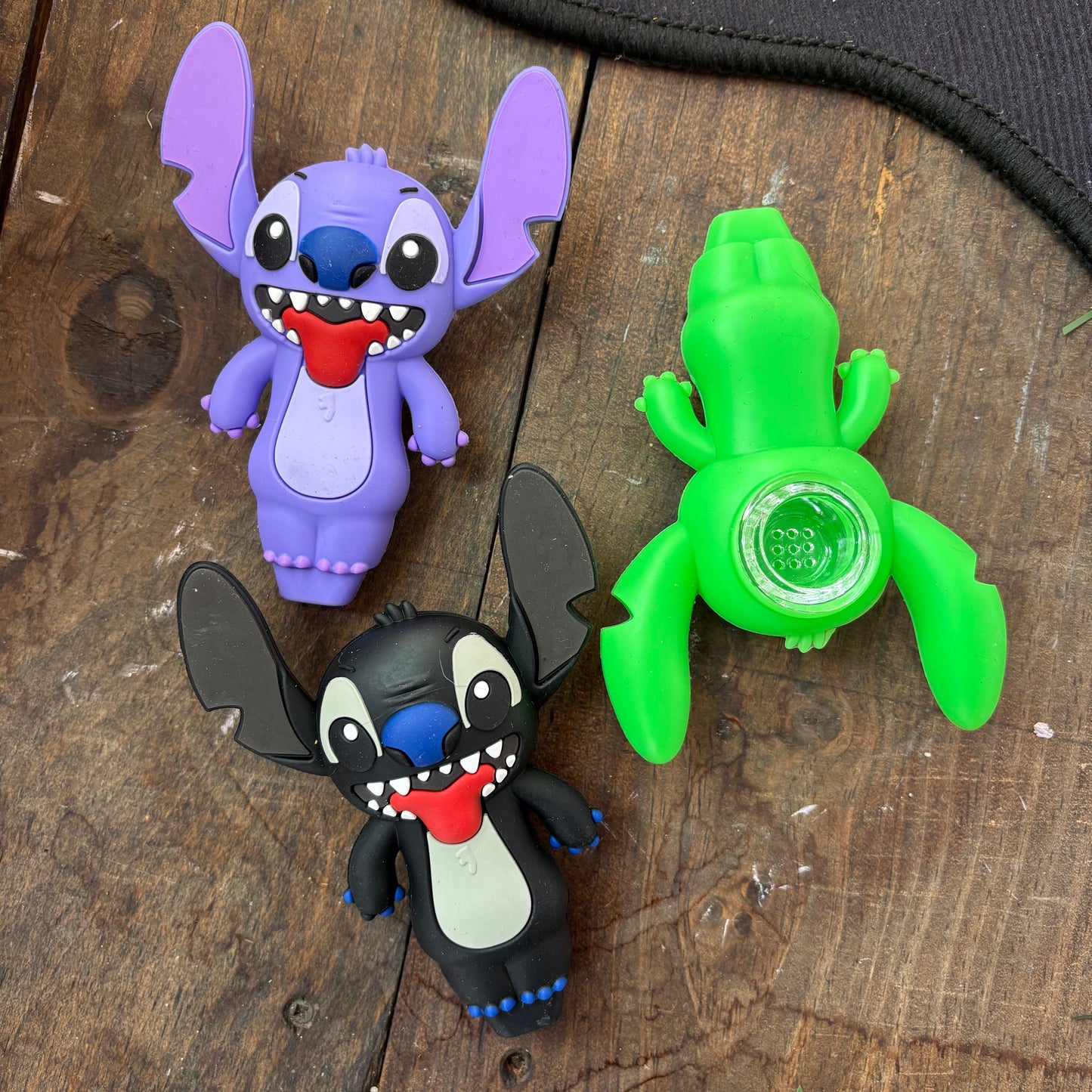 Stitch Silicone Pipe