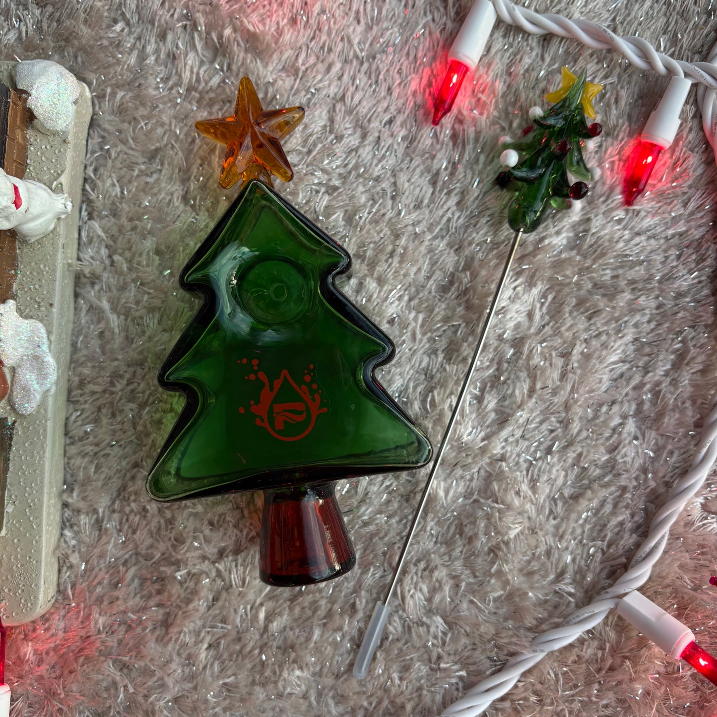 Stoned Xmas Tree Pipe and Poker Set