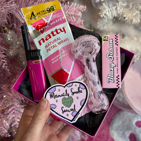 cute smoking gift set from the best online smoke shop