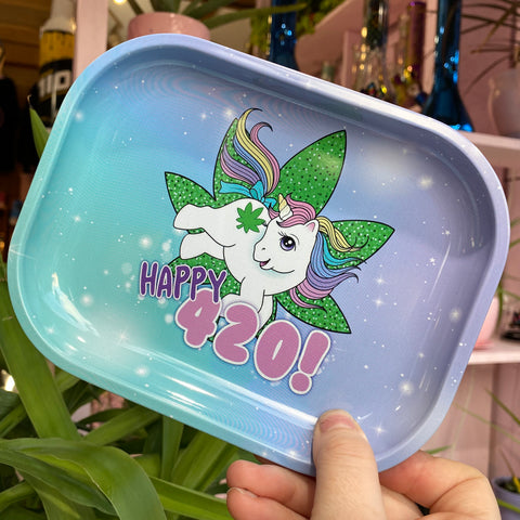 Light-up Rolling Tray – Pirate Girl Smoke Boutique