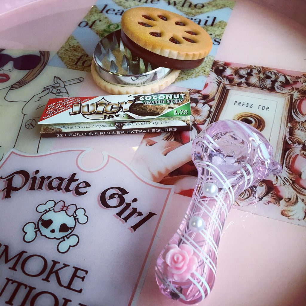 Pastel Rose Glass Pipe – Pirate Girl Smoke Boutique